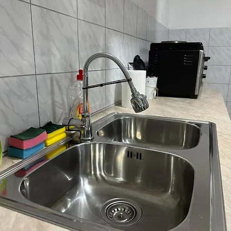 Riverstone Retreat شقة